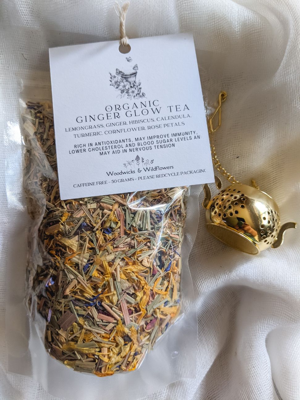 organic-ginger-tea-teapot-tea-strainer
